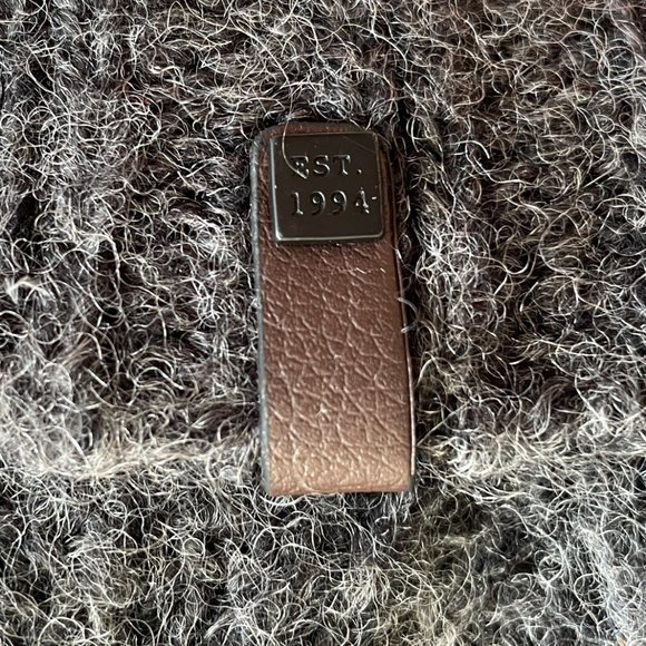 Rudsak Long Gray Knit Scarf 30% Wool - Picture 5 of 8